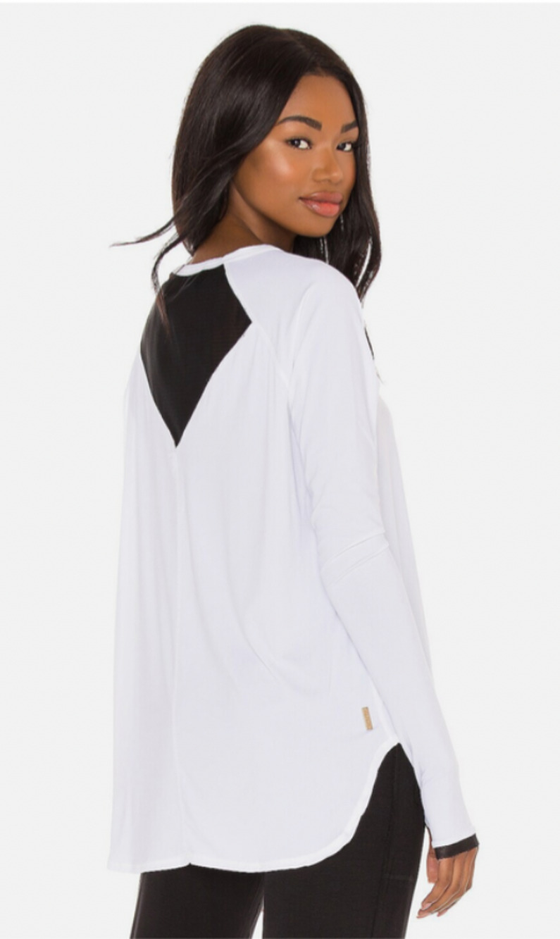 ALALA M Fractal Raglan Tee White Mesh Insert Long Sleeve Active Wear A22